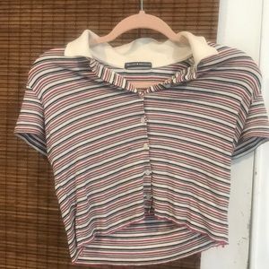 Brandy Melville cropped shirt